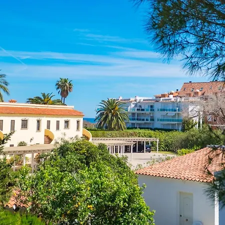 With 3 Bedrooms In With Wonderful Sea View Private Pool Enclosed Garden 100 M From The Beach * Дения
